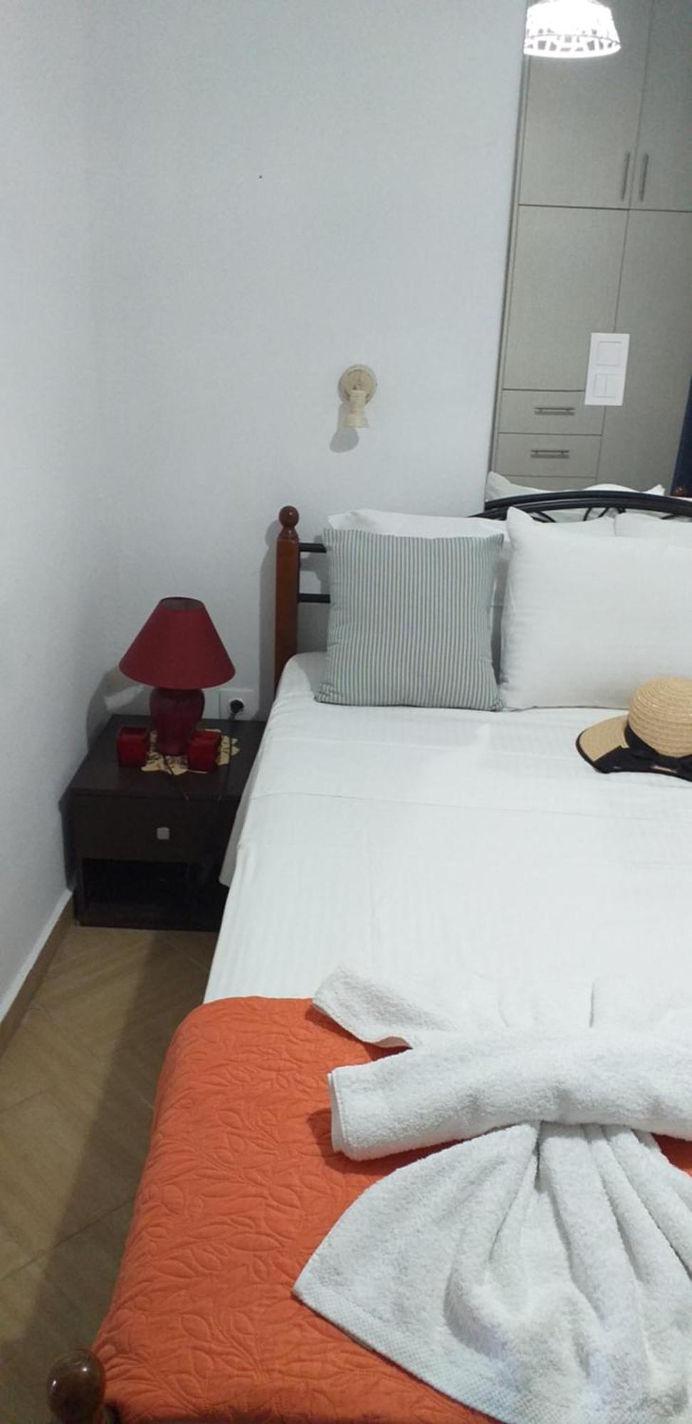 Marena 1 Aparthotel Makry Gialos  Exterior photo